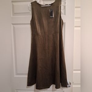 Premise Flared Dress Size 8 Olive NWT